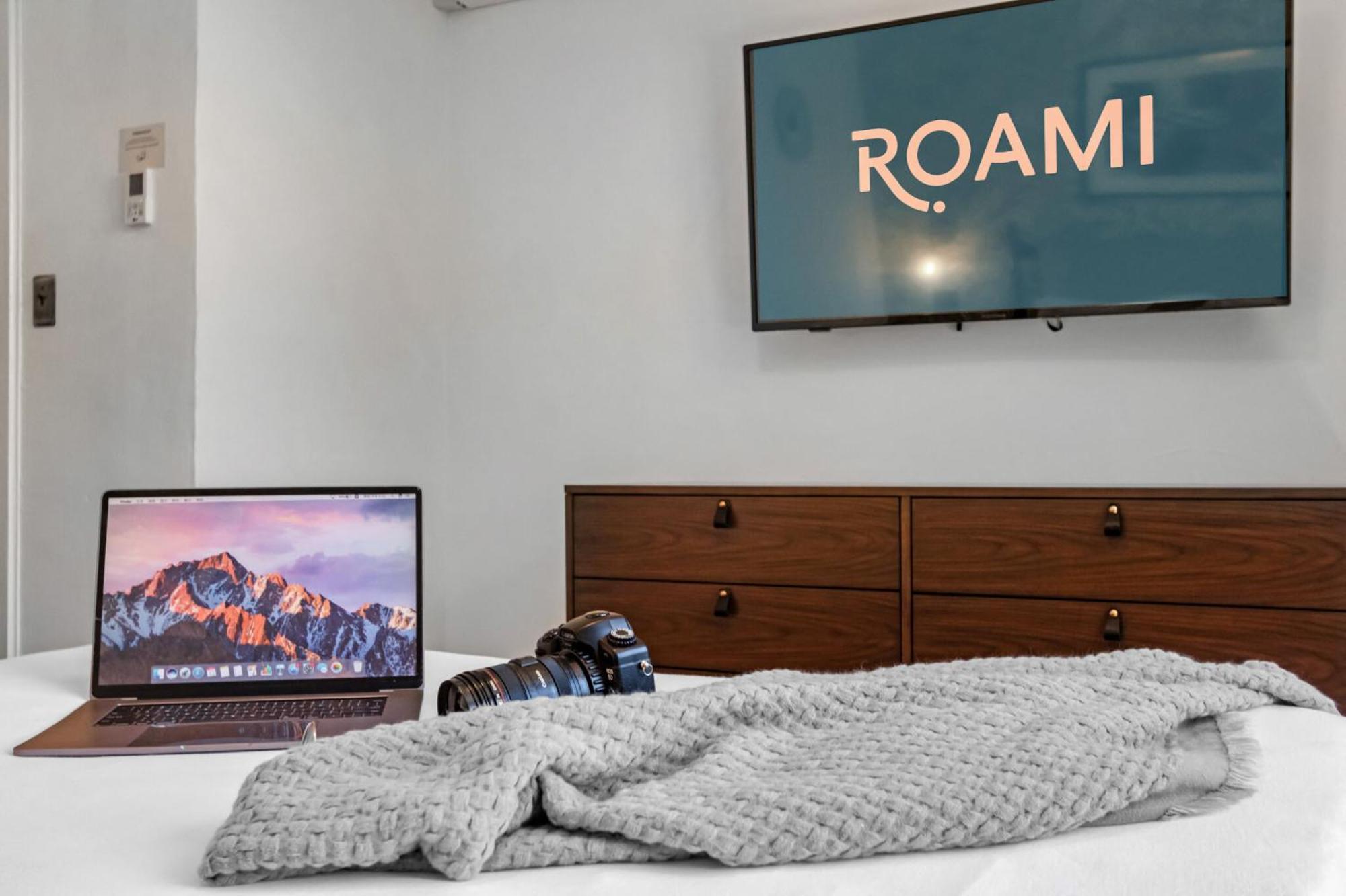 Roami At Tower Hotel - Calle Ocho Miami Exteriör bild