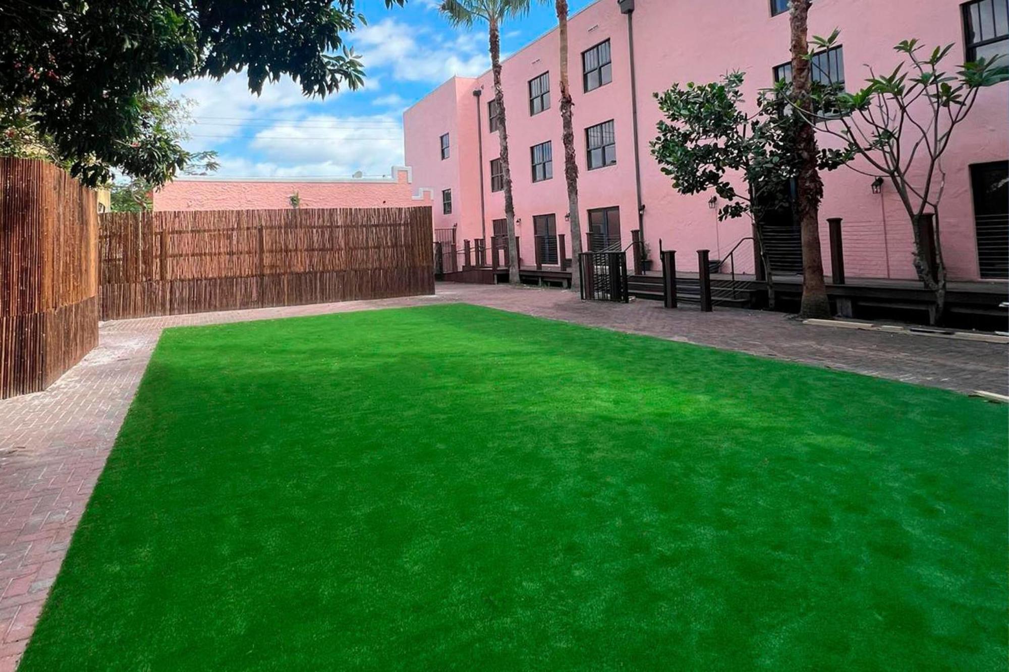 Roami At Tower Hotel - Calle Ocho Miami Exteriör bild
